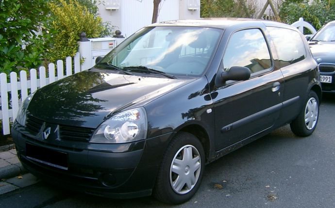 2001 Renault Clio II (Phase II, 2001) 5-door 1.5 dCi (82 CH